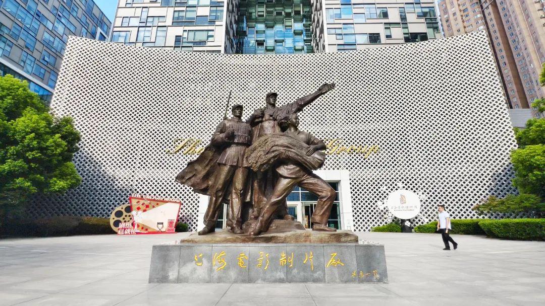 “小妖怪”总制片人：走出“浪浪山”第一步，挣到好口碑封面图