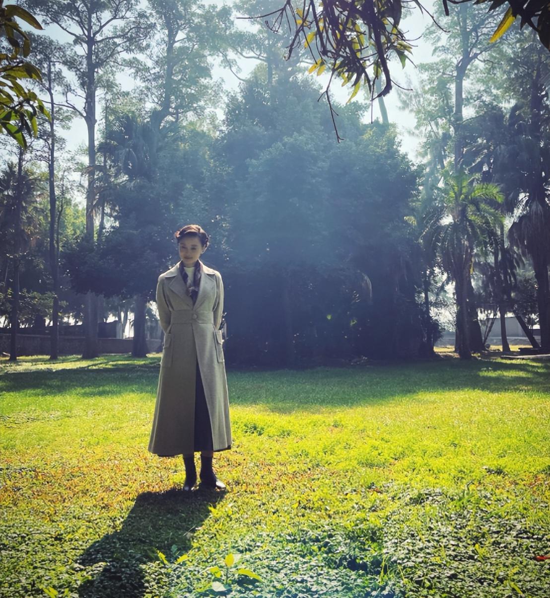 于和伟点评余皑磊的表现，只字不提演技二字，却真知灼见封面图