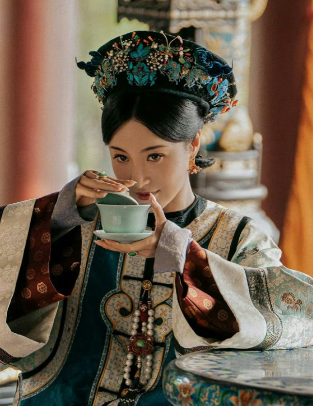 TVB花旦内地剧演慈禧！新剧开播热度登顶！网友大赞台词功底与表情十分细腻!封面图